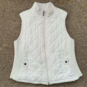 Croft & Barrow Women’s Vest Size Small